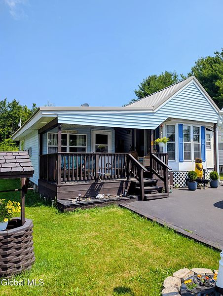 2nd image of 783 Woodstock Road LOT 4