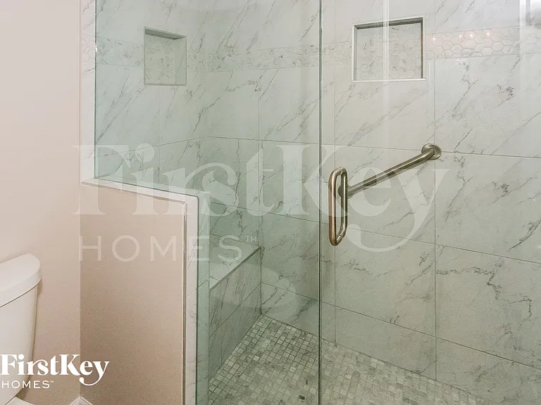 15541 Pine Rdg — Photo 10