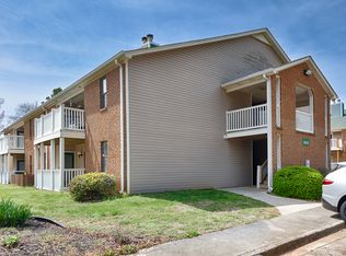 6644 Willow Pointe Dr NW #E, Huntsville, AL 35806