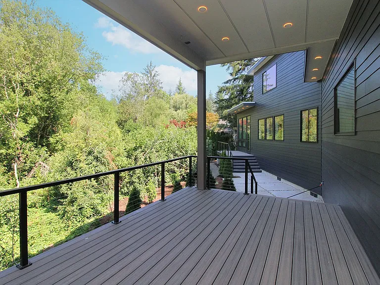6233 SW Hamilton Way — Photo 11