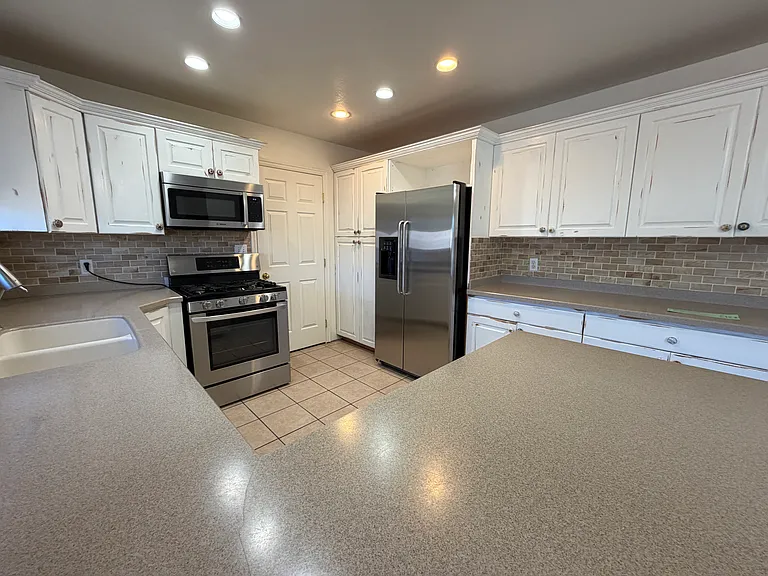 840 N Twin Lakes Dr #421 — Photo 7