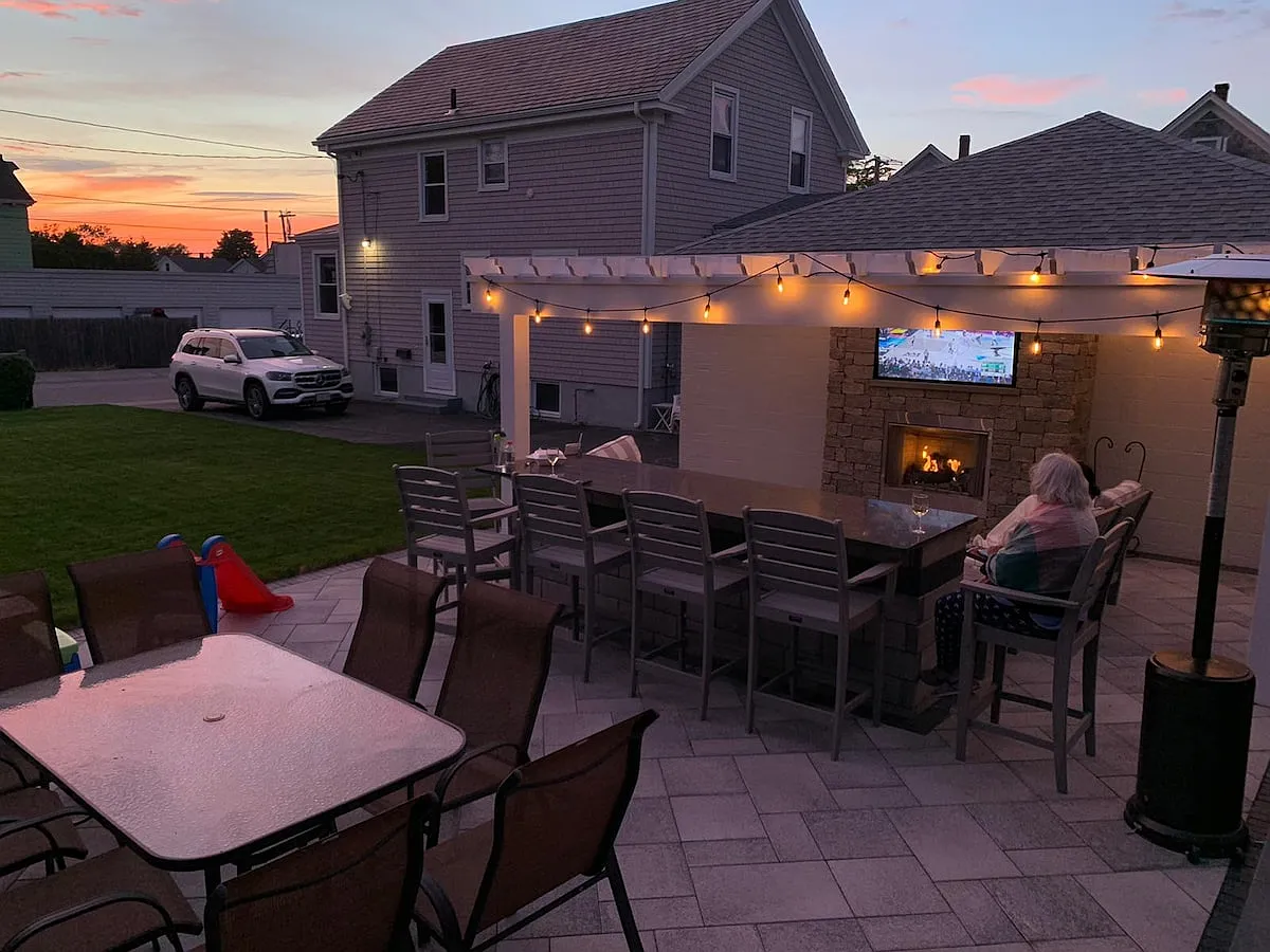 3 bed, 2096 sqft, $4,000 — Photo 4