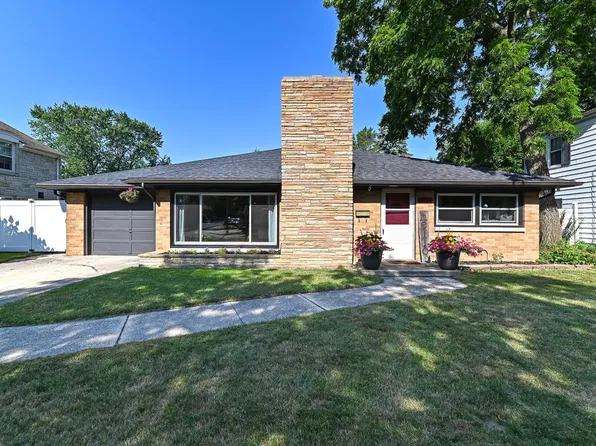 3044 North Main STREET, Racine, WI 53402