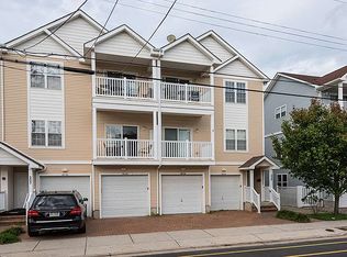 309 E Poplar Ave #202, Wildwood, NJ 08260