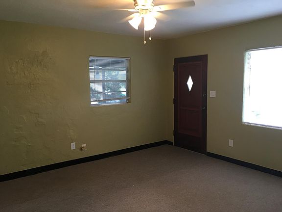 3rd image of 1861 Oglesby Ave