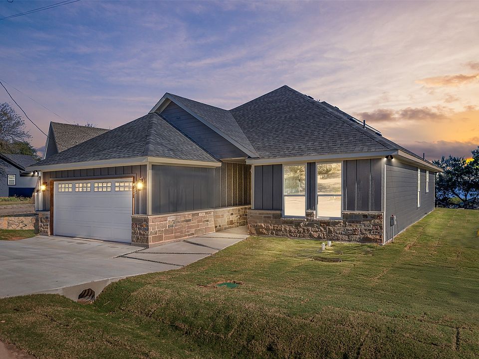 1st image of 2705 Austin Ct