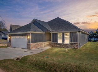 2705 Austin Ct, Granbury, TX 76048