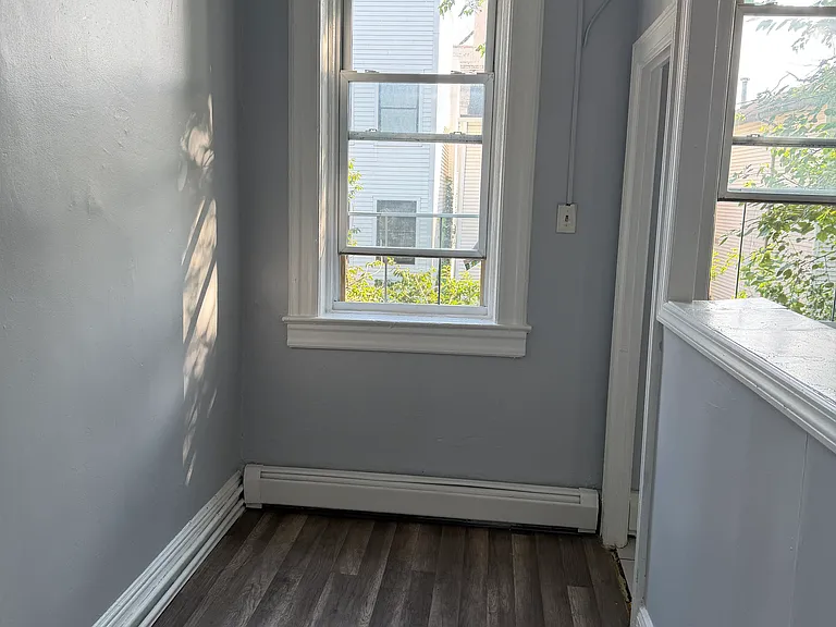 272 Grant Ave #2 — Photo 4