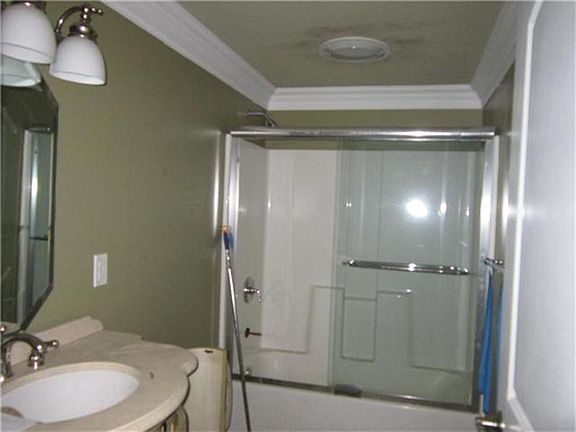 5th image of 118 Mirage Dr