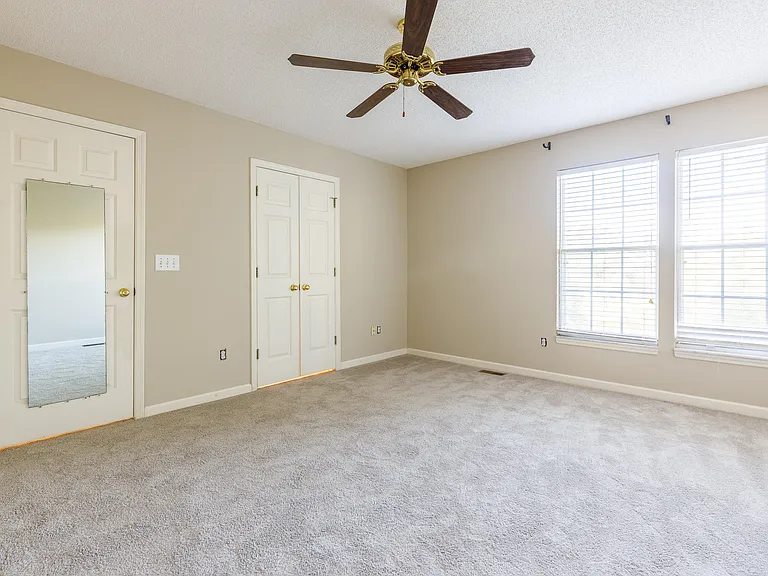 386 Jardinere Walk — Photo 9