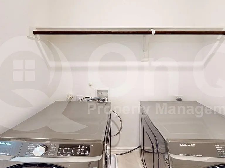 7506 Edgeware Rd — Photo 21