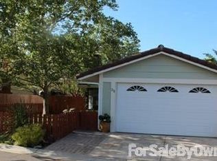 218 Honeysuckle Ln, Paso Robles, CA 93446
