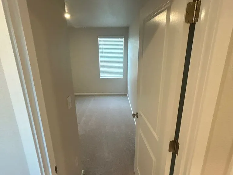 4809 Thyme Ave NE — Photo 21