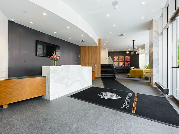 5th image of 31-43 Vernon Blvd #103A