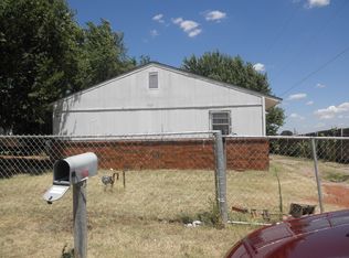 1325 S Franklin St, Elk City, OK 73644