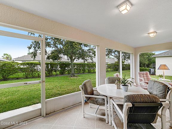 2nd image of 1401 Lago Mar Dr