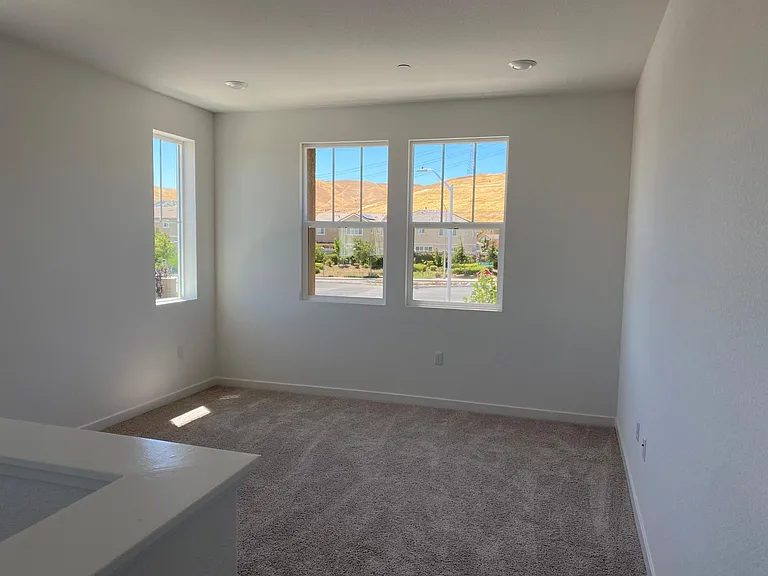 801 Verdant Ln — Photo 13
