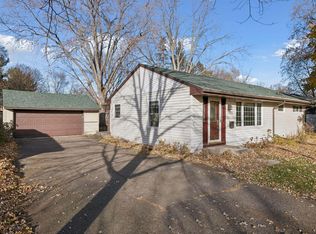1312 E 93 1/2 St, Bloomington, MN 55425