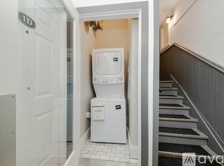 1436 W Erie St APT 3D, Chicago, IL 60642