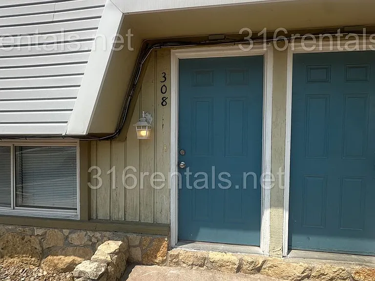 4606 W Maple St #308 — Photo 9