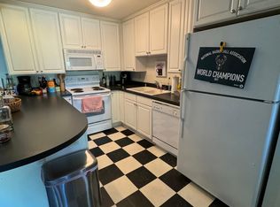 1108 N Milwaukee St UNIT 208, Milwaukee, WI 53202