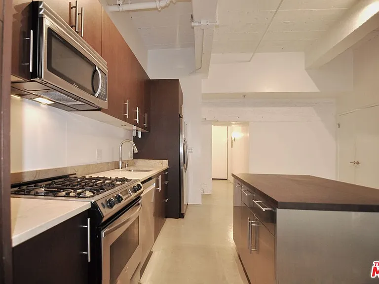 849 S Broadway #M02 — Photo 8