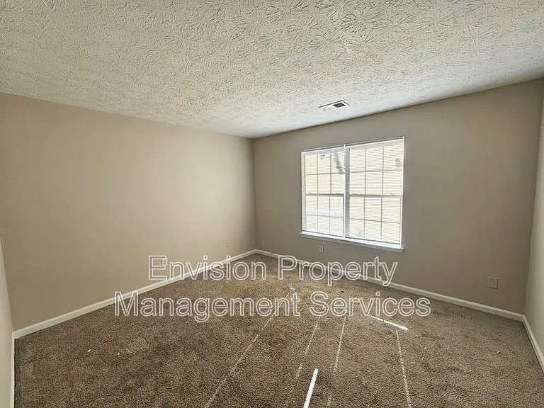 6388 Charter Way — Photo 16