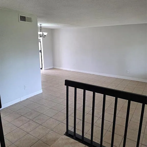 10343 Huntington Place Dr — Photo 2