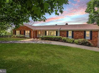 5231 Pond Mountain Rd, Broad Run, VA 20137