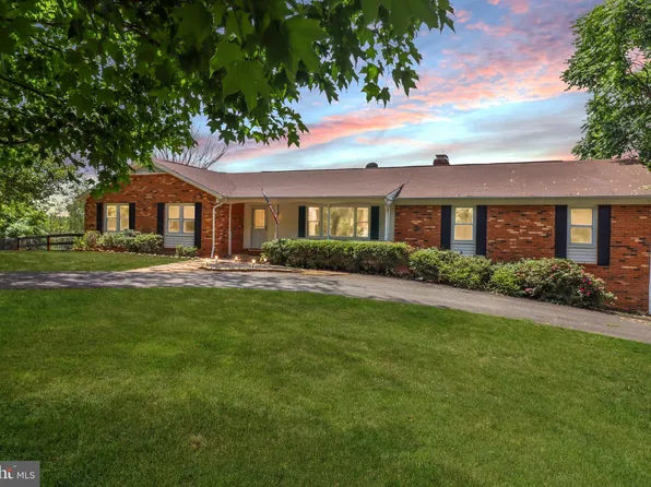5231 Pond Mountain Rd, Broad Run, VA 20137