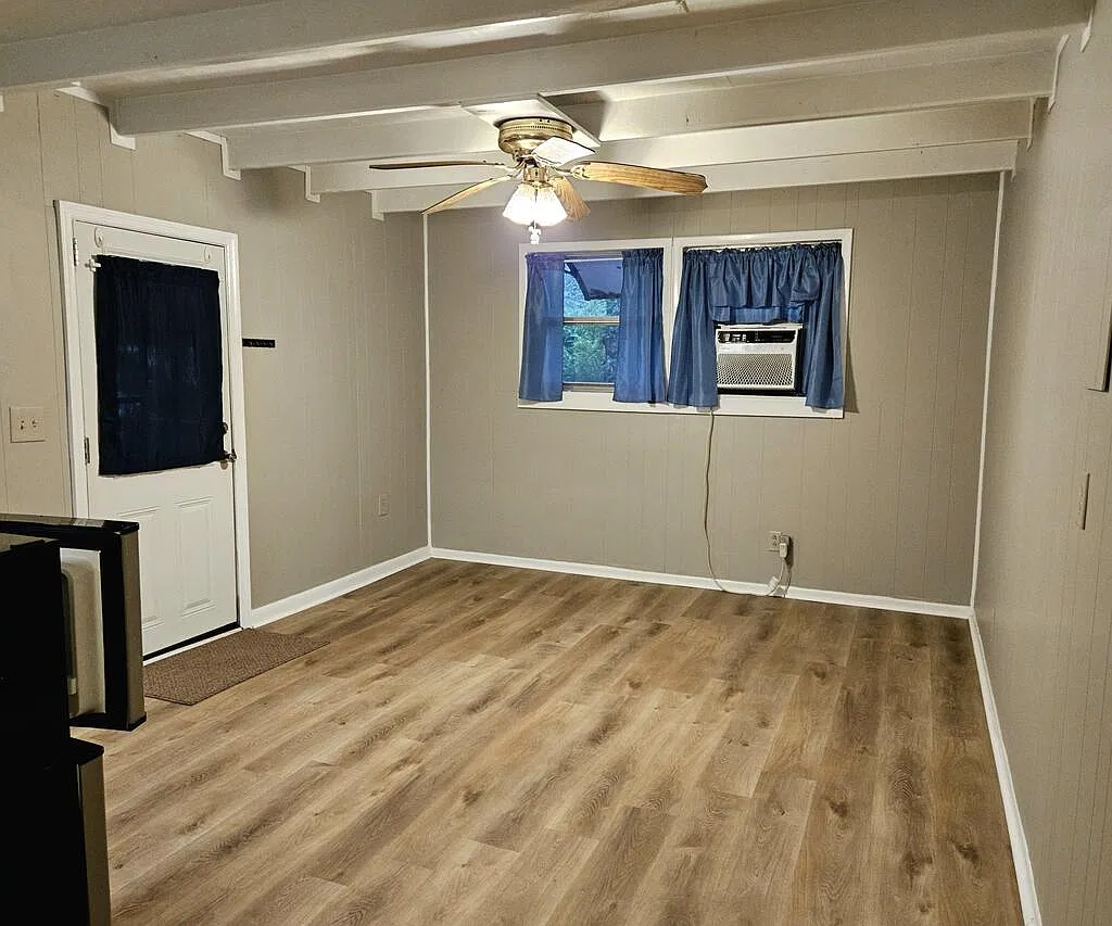 1 bed, 360 sqft, $775 — Photo 4