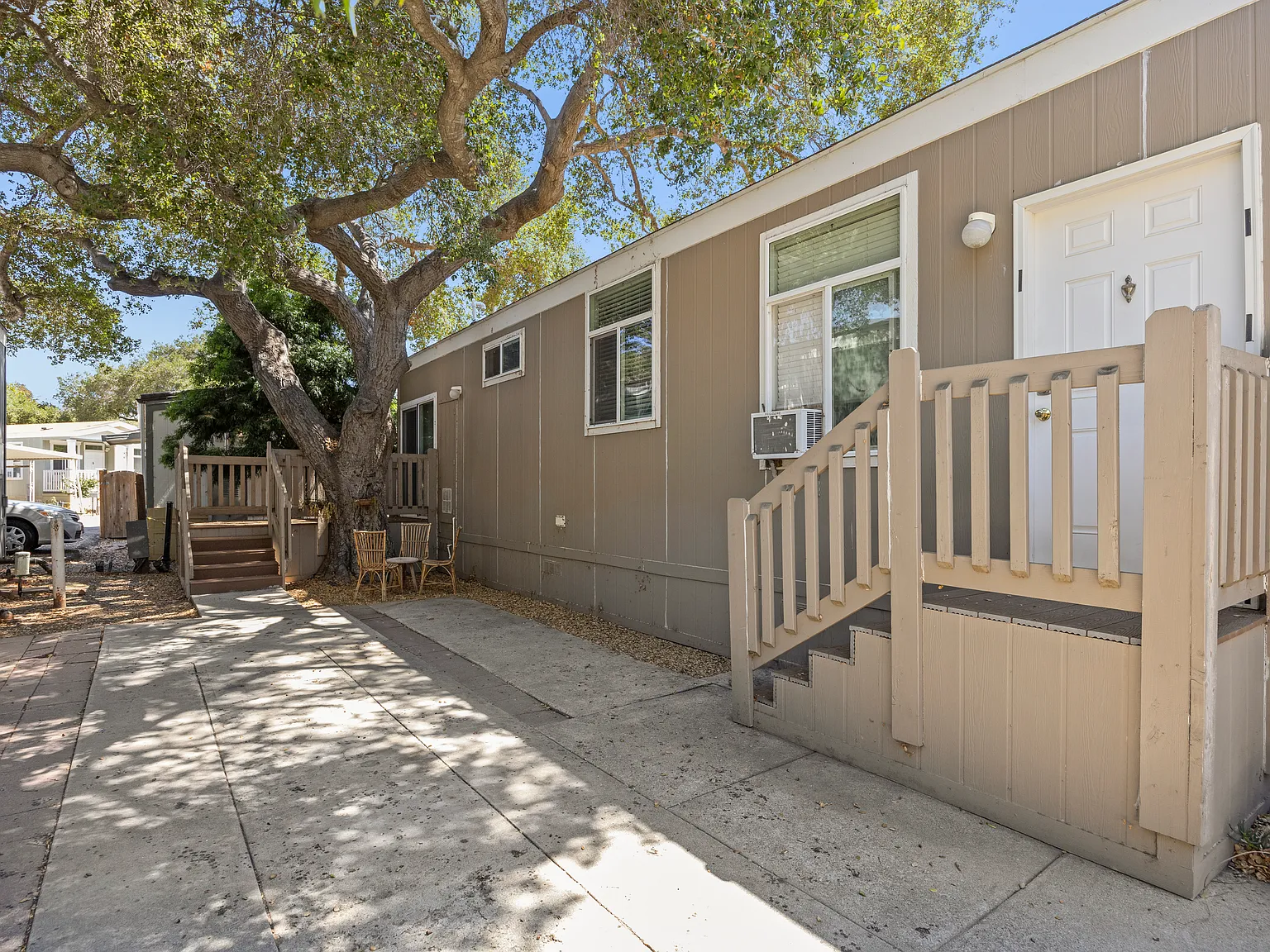 2 bed, 1200 sqft, $2,950 — Photo 2