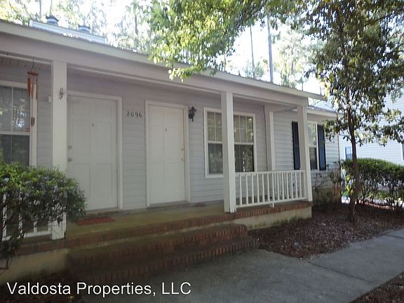2nd image of 2094 S Sherwood Dr
