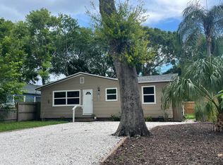 1121 Queen St N, Saint Petersburg, FL 33713