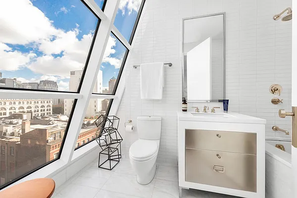 Sold by Compass | media 39