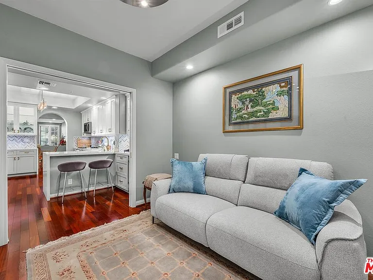11740 W Sunset Blvd #22 — Photo 17