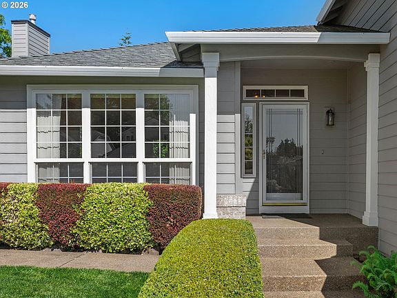 3rd image of 2082 NE 2nd Ave