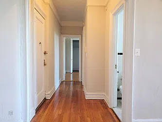 Rented by Hillel Realty Group