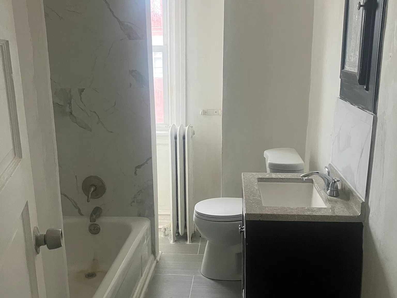 2 bed, $1,300 — Photo 2