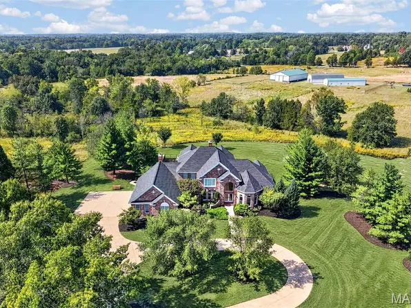 2795 Oberhelman Rd, Foristell, MO 63348