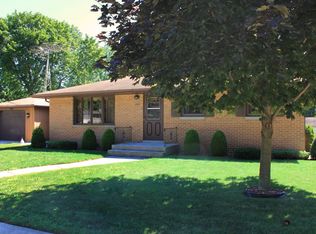 2300 Park Ln, NEW HOLSTEIN, WI 53061
