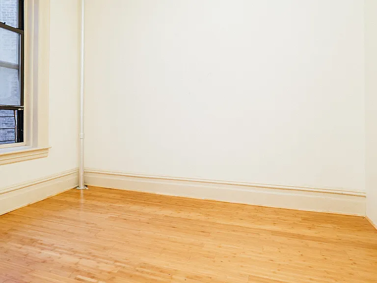 378 Saint Johns Pl #3L — Photo 11