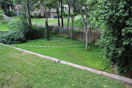 2nd image of 2712 Glendale Dr