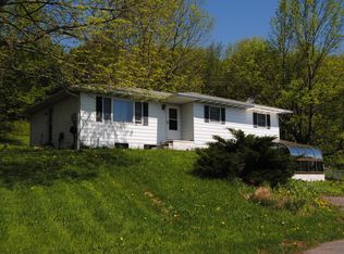 1307 Crosstown Hwy, Lakewood, PA 18439