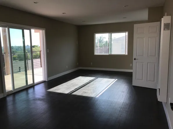5333 W Slauson Ave, Los Angeles, CA 90056