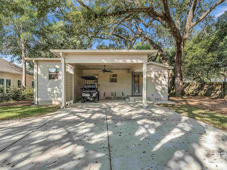 357 Azalea St — Photo 18