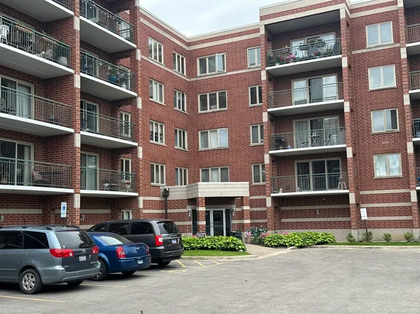 6441 W Warner Ave APT 209, Chicago, IL 60634