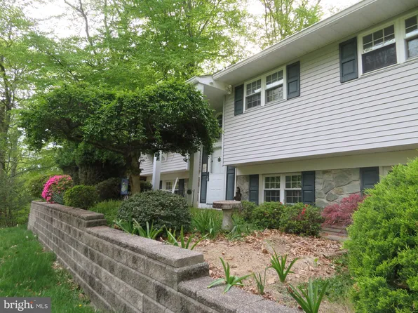 2 Lee Rd, Norristown, PA 19403