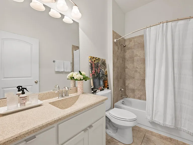 4221 Gandara Bnd — Photo 23