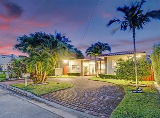 8843 Hawthorne Ave, Surfside, FL 33154